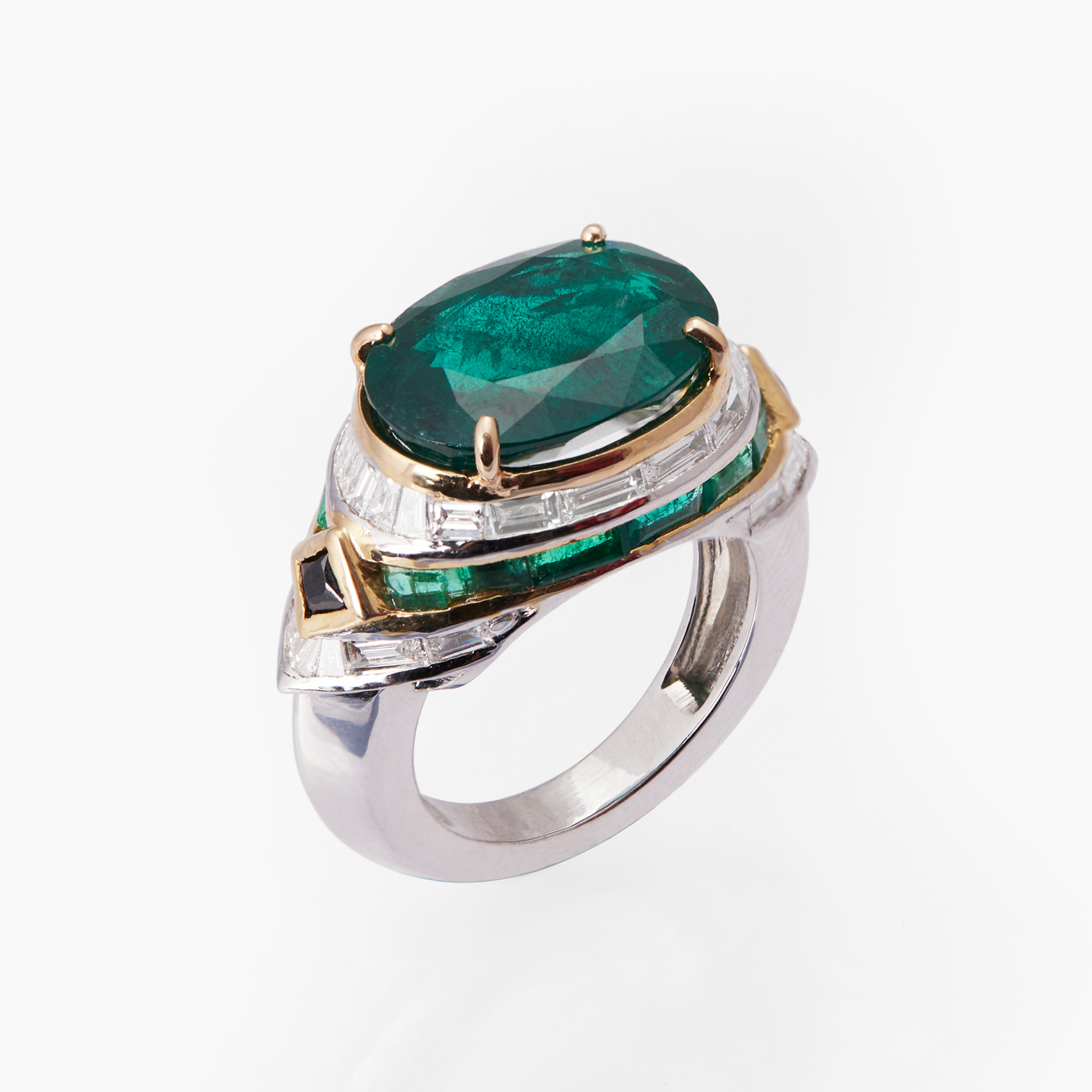 Bold Verde Emerald Ring